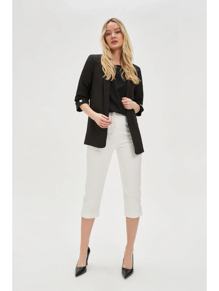 Moodo Blazer mit gerafftem 3/4-Arm in Schwarz von Moodo