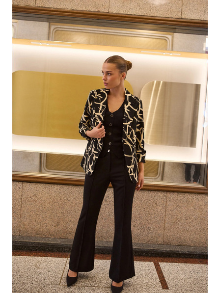 Moodo Blazer mit gerafftem 3/4-Arm in Schwarz von Moodo