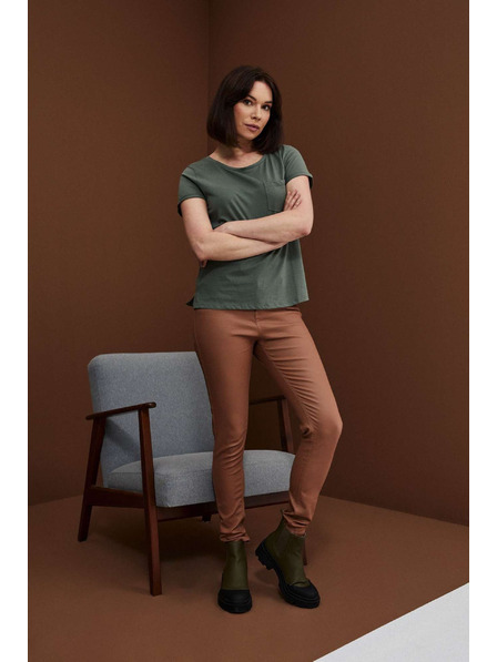 Moodo Wachsbeschichtete enge Hose in Braun von Moodo