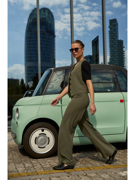 Moodo Glatte Hose in Oliv Moodo