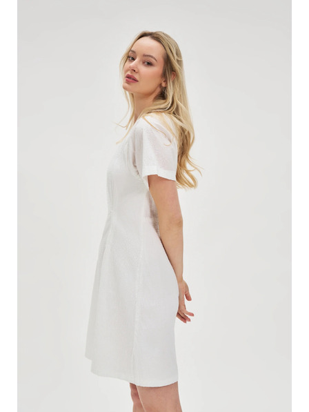 Moodo Weißes Baumwollkleid mit freiem Rücken Moodo