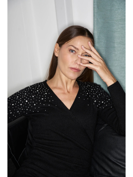 Moodo Figurbetonte schwarze Kleider mit Verzierung Moodo