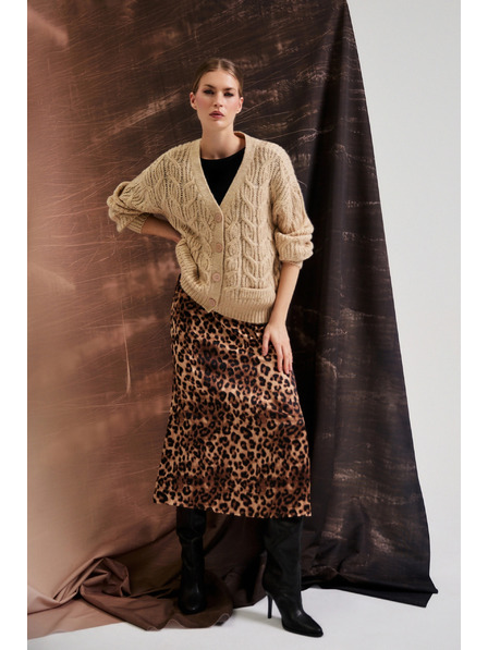 Moodo Beiger Kardigan mit V-Ausschnitt Moodo