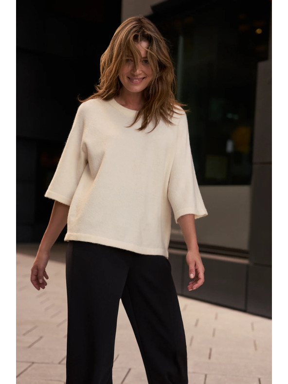 Moodo Beiger Pullover mit kurzen Ärmeln Moodo