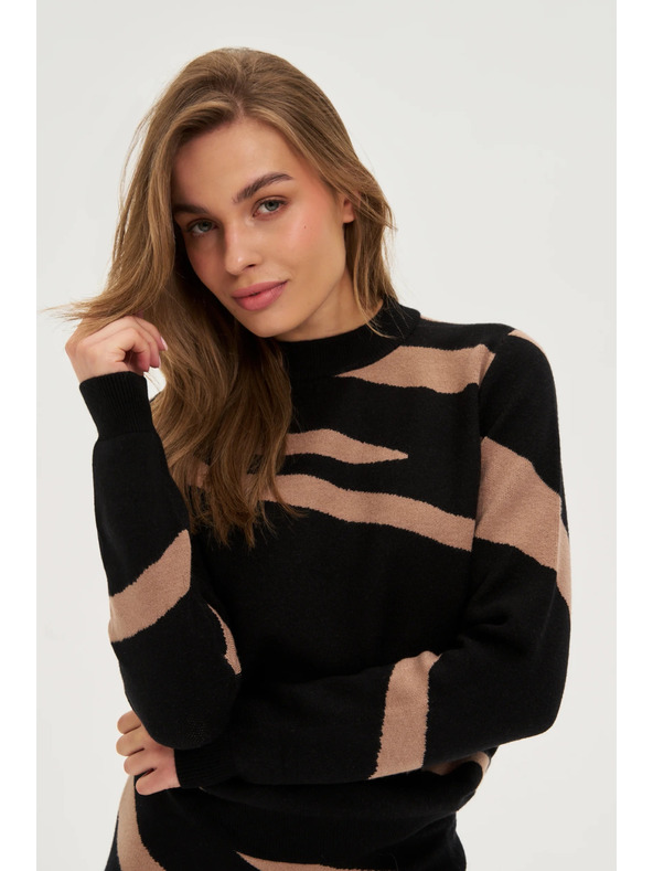 Moodo Schwarzer Pullover mit Tiermuster Moodo