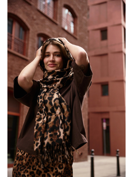 Moodo Schal im Leopardenmuster mit Fransen braun Moodo