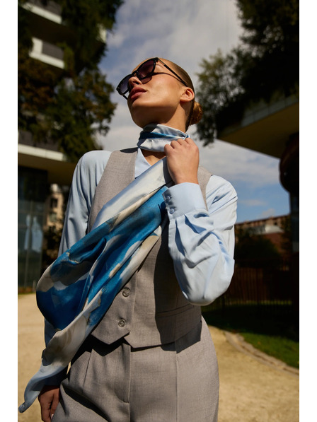 Moodo Schal mit Blumenmuster hellblau Moodo