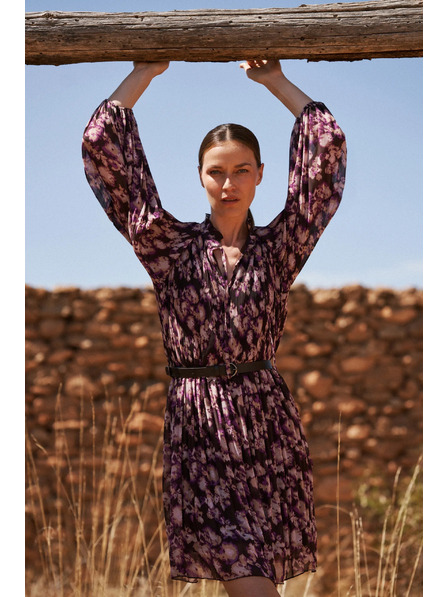 Moodo Plissiertes Kleid mit Gürtel braun Moodo