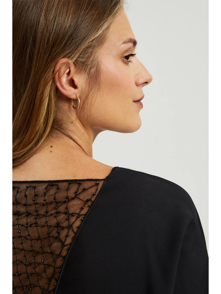 Moodo Schwarze Bluse mit handaufgenähten Perlen am Ausschnitt von Moodo