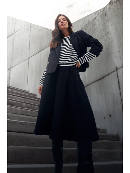 Moodo Ausgestellter Rock schwarz Moodo