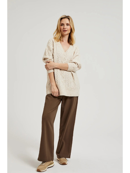Moodo Gestrickter Pullover in Beige mit V-Ausschnitt von Moodo