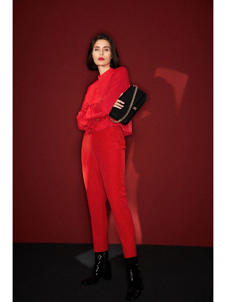 Moodo Rote gerade Hose mit Gürtel Moodo