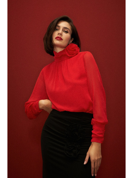 Moodo Elegante Bluse mit dekorativer Rose rot Moodo