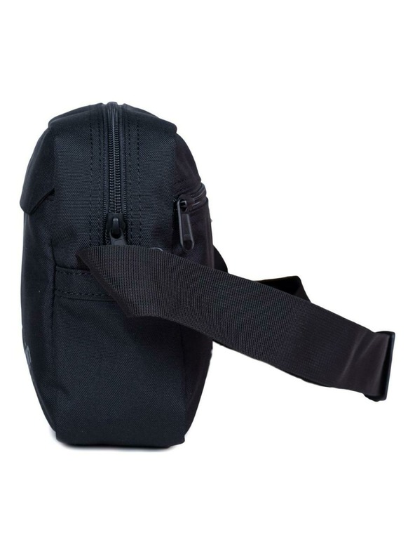 CabinZero Tasche CabinZero Flipside 3L Absolute Black