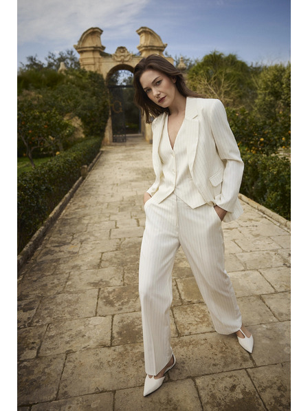 Moodo Weiß gestreifter Blazer von Moodo