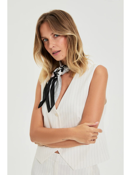 Moodo Weste in feinen Streifen weiß Moodo