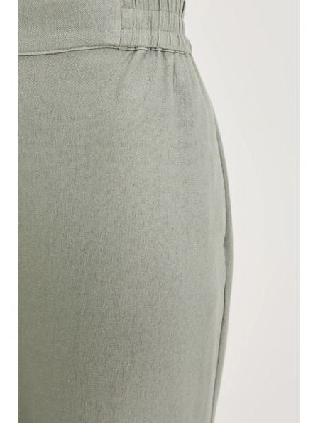 Moodo Hose mit Leinenzusatz olivgrün Moodo