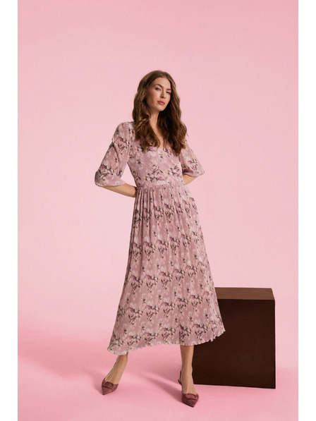 Moodo Plissierte Kleider rosa Moodo