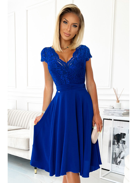 numoco Chiffonkleid mit Spitzenausschnitt - blau Numoco LINDA