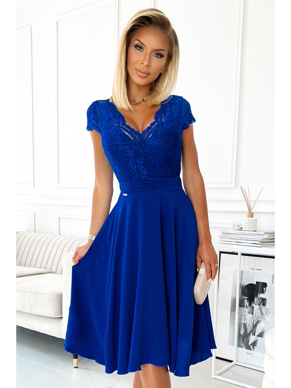 numoco Chiffonkleid mit Spitzenausschnitt - blau Numoco LINDA