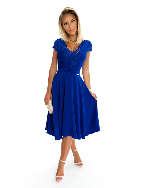numoco Chiffonkleid mit Spitzenausschnitt - blau Numoco LINDA
