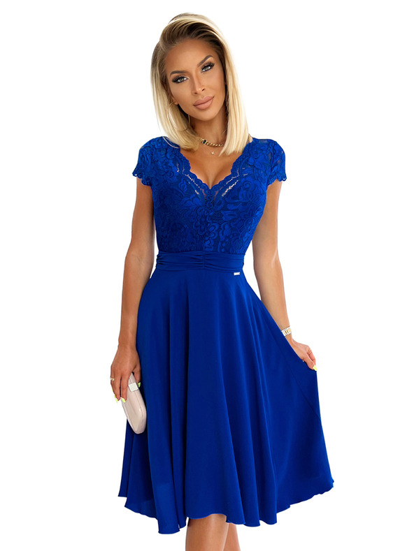 numoco Chiffonkleid mit Spitzenausschnitt - blau Numoco LINDA