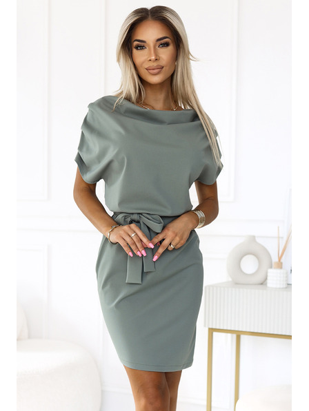 numoco Numoco ROXI Kleid mit asymmetrischem Rock und Gürtel