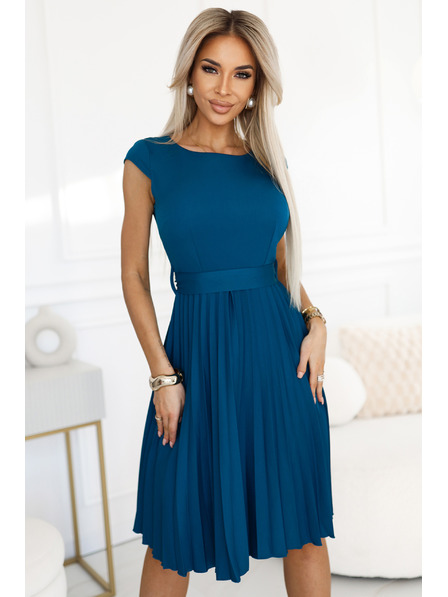 numoco Numoco Classic Strappy Short Sleeve Dress mit Gürtel