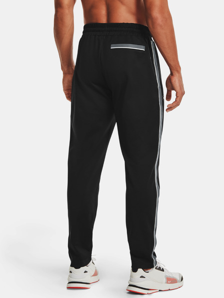 Under Armour Herren-Sporthose Under Armour Recover Knit Track Pant