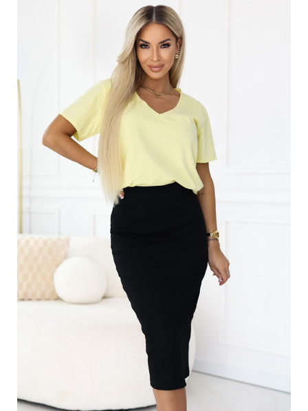 numoco basic Figurbetonter gestreifter Midi-Rock mit hoher Taille in Schwarz