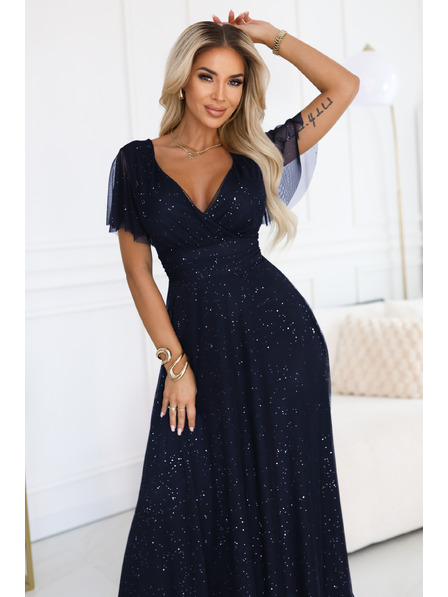 numoco basic MELANIA langes, glänzendes Kleid mit Ausschnitt und Kurzarm in Dunkelblau
