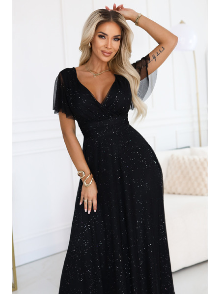 numoco basic MELANIA langes, glänzendes Kleid mit Ausschnitt und Kurzarm in Schwarz