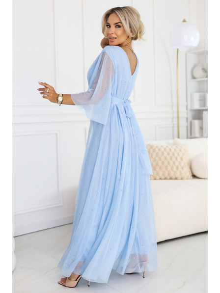 numoco Langes glänzendes Übergrößen-Kleid mit Ausschnitt und transparentem Ärmel - Hellblau