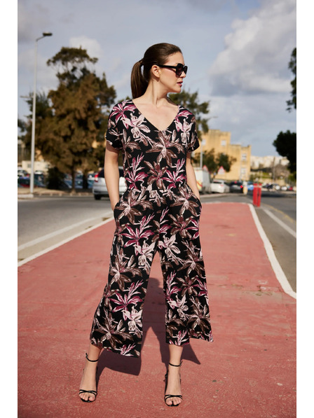 Moodo Jumpsuit mit Blumen schwarz Moodo