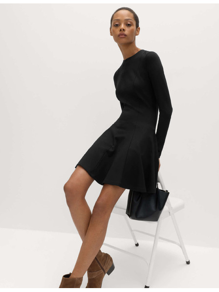 Marks & Spencer Jersey-ausgestelltes Miniatur-Kleid mit Halsausschnitt Marks & Spencer schwarz