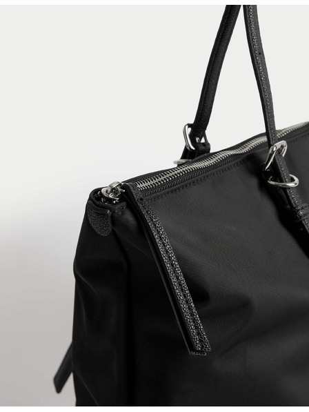 Marks & Spencer Wildledertasche mit Schultergurt und Henkel oben Marks & Spencer Schwarz
